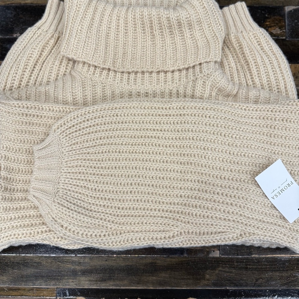 Promesa Chunky Rib Knit Cowl Neck Oversized Soft & Cozy Sweater Small Cream/Tan - Picture 3 of 13